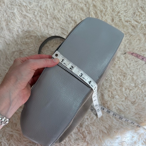 COCCINELLE Leather hobo CAMOSCIO LUNAR suede grey blue crossbody butter soft - Picture 7 of 13